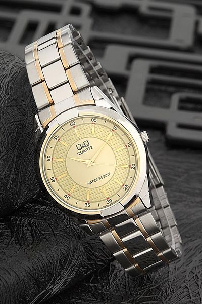 Q&Q Women's Wristwatch 3G805