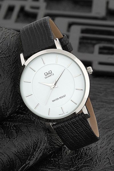 Q&Q Women's Wristwatch 3A2051