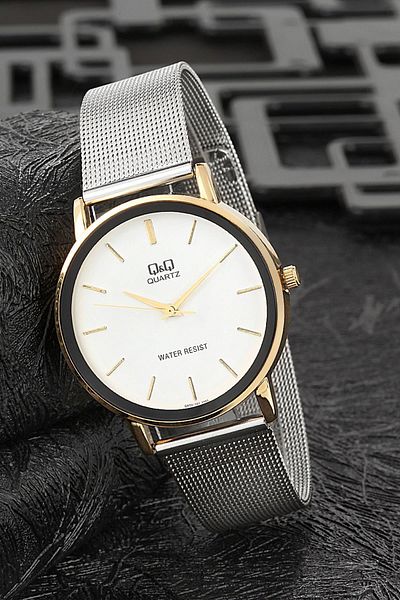 Q&Q Women's Wristwatch 3G1242