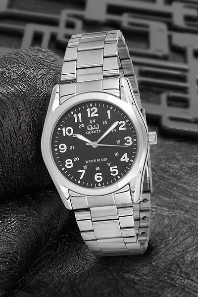 Q&Q 3g3224 Unisex Wristwatch