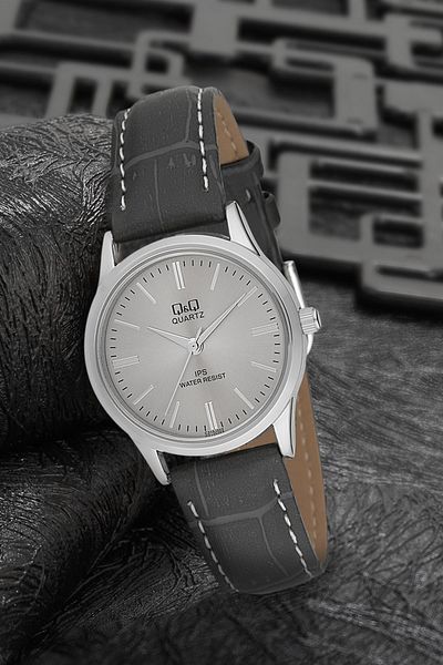 Q&Q Women's Wristwatch 3A2275