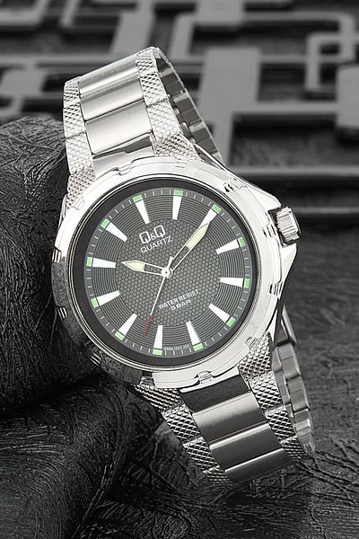 Q&Q Women's Silver Color Metal Cord Wristwatch 3G1368