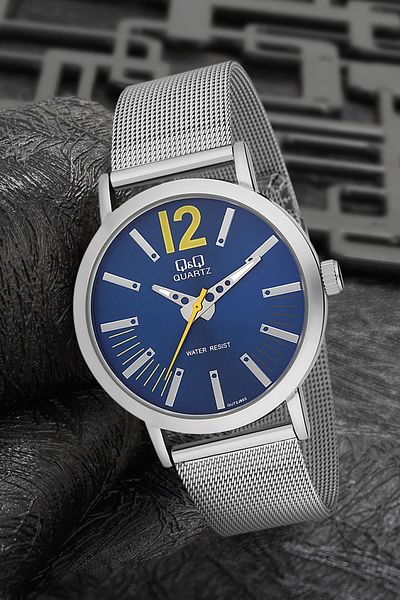 Q&Q Unisex Navy Blue Wicker Cord Wrist Watch 3G2181