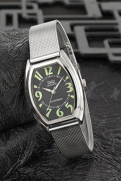 Q&Q Women's Wristwatch 3G1265