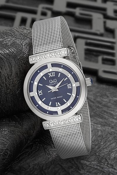 Q&Q Women's Wristwatch 3G2052