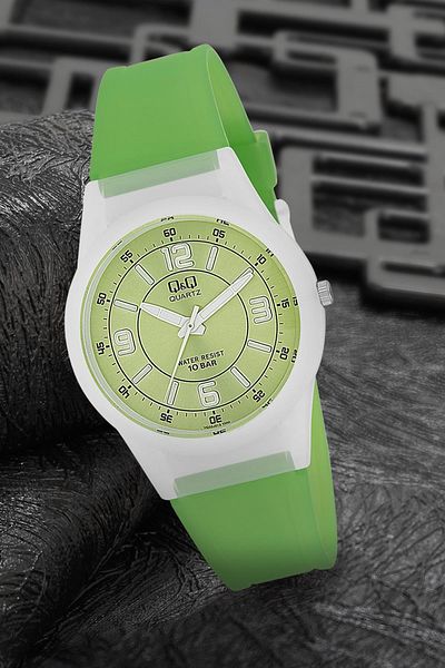 Q&Q Women's Wristwatch 3P596