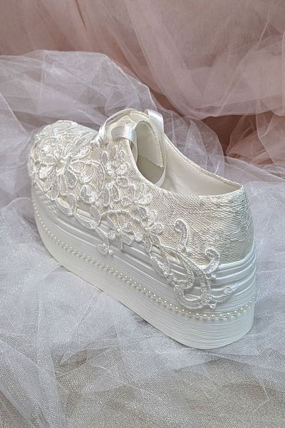 Berush Bride Seria 340 Pantofi de mireasa cu dantela cu flori cu toc pană