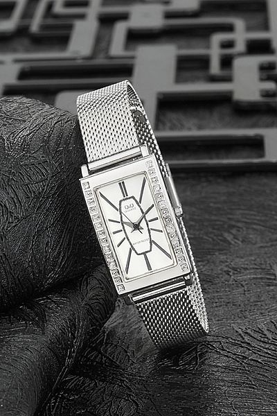 Q&Q Women's Wristwatch 3G1298
