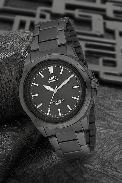 Q&Q 3g2070 Men's Black Wristwatch