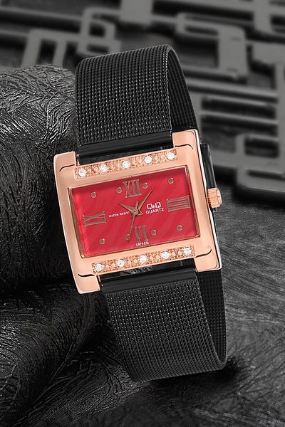 Q&Q Women's Wristwatch 3G2665