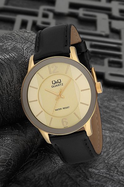 Q&Q Women's Wristwatch 3G2158