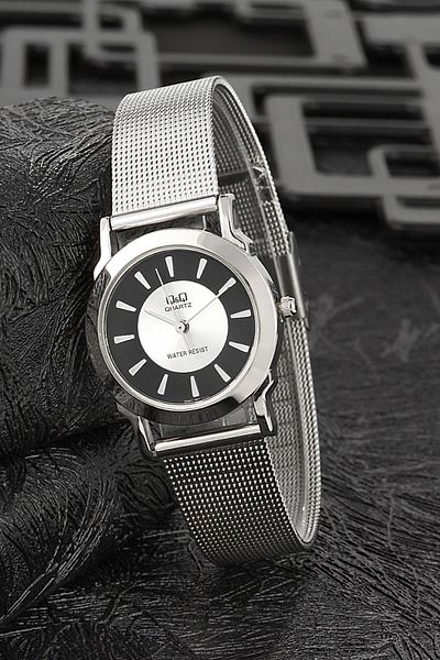 Q&Q Women's Wristwatch 3G1255
