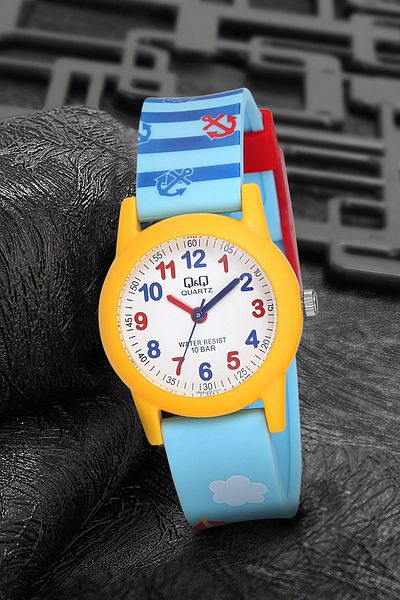 Q&Q Unisex Blue Wristwatch 3g3352