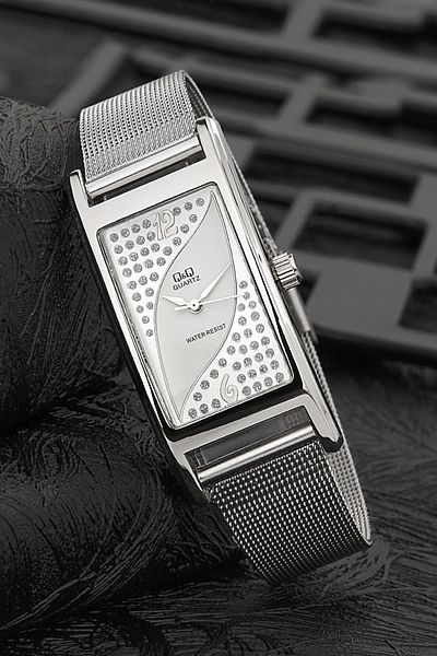 Q&Q Women's Wristwatch 3G1084