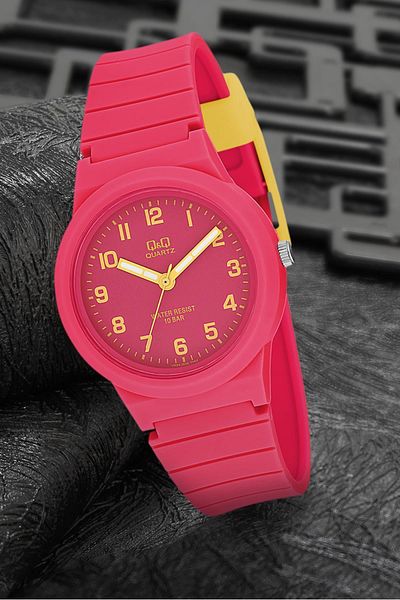 Q&Q Women's Wristwatch 3P579