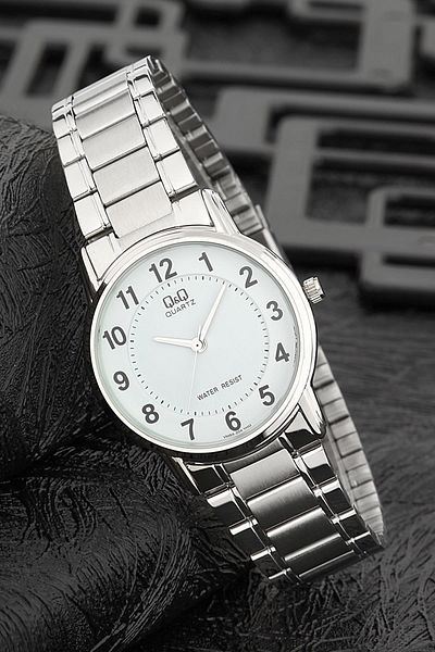 Q&Q Unisex Wristwatch 3G819