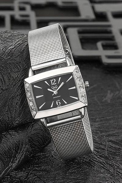 Q&Q Women's Wristwatch 3G1268