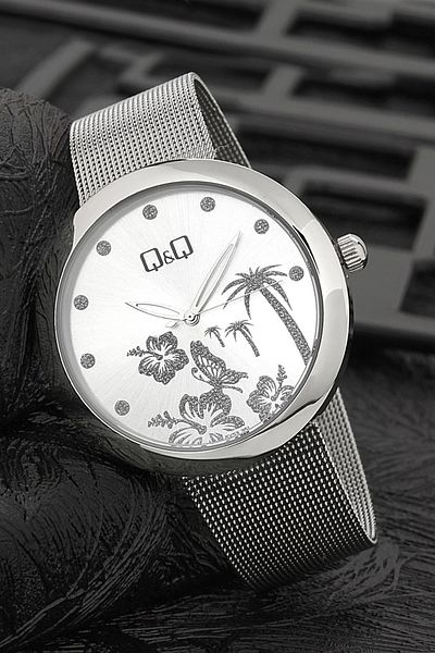 Q&Q Women's Wristwatch 3G1089