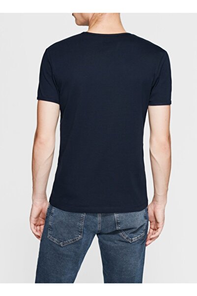 Mavi T-shirt
