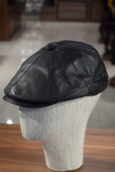 Göksu Şapka Hakiki Deri Siyah Kasket Düğmeli Klasik Kışlık Kasket Lastikli Şapka