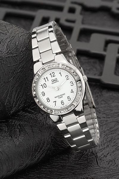 Q&Q 3g1001 Women's Wristwatch