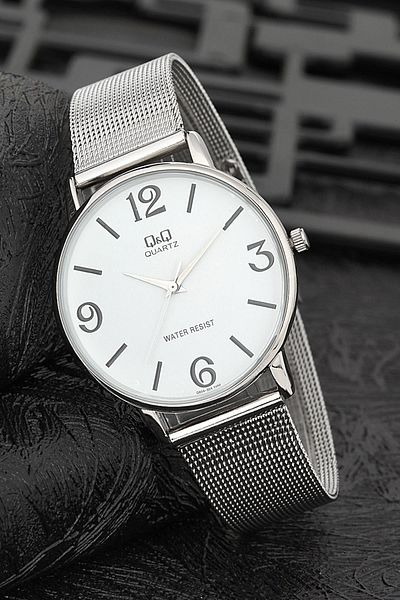 Q&Q Women's Wristwatch 3G1032