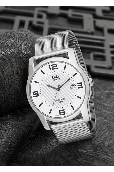 Q&Q Men's Wristwatch F141