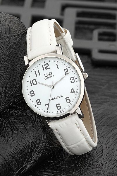 Q&Q Women's Wristwatch 3A2023