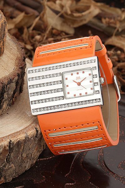 Q&Q Women's Wristwatch 3A1694