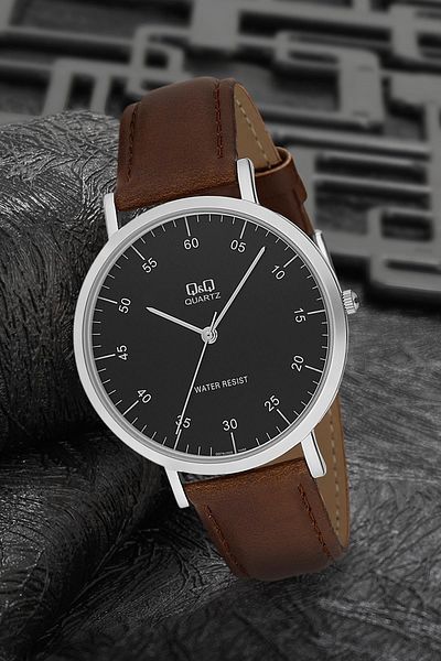 Q&Q Men's Brown Wristwatch 3G2164