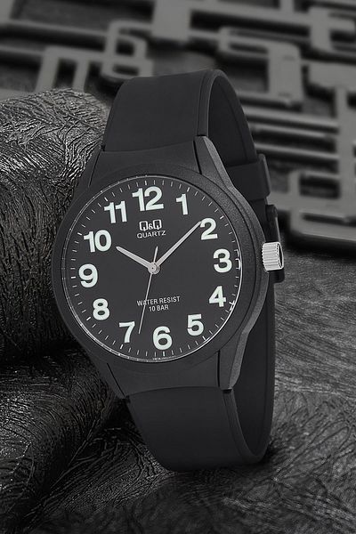 Q&Q Unisex Black Wristwatch 3g3273