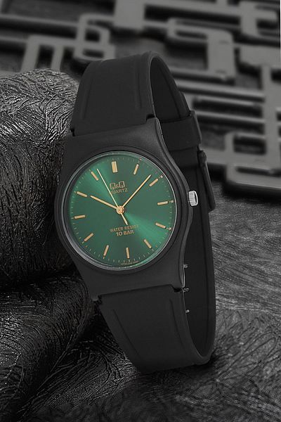 Q&Q Unisex Black Wristwatch 3g3282