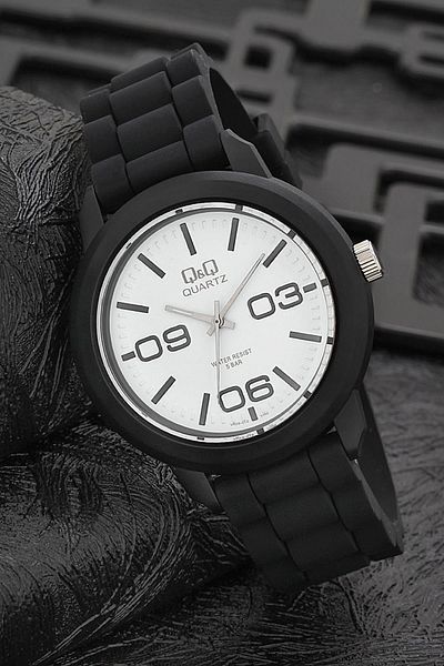 Q&Q Women's Wristwatch 3B951