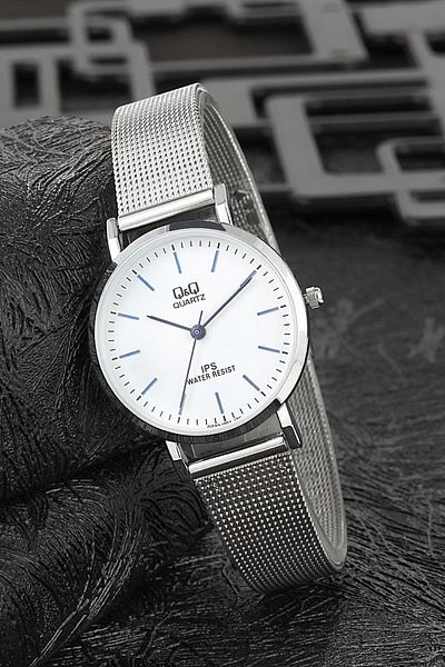 Q&Q Women's Wristwatch 3G1260