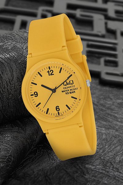Q&Q Women's Wristwatch 3P588