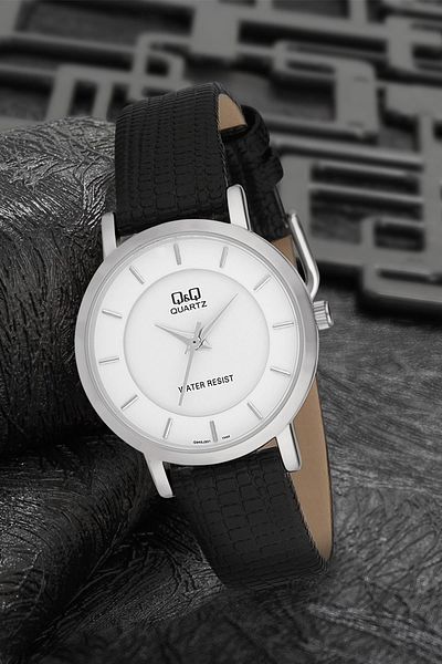 Q&Q Women's Wristwatch 3A2276