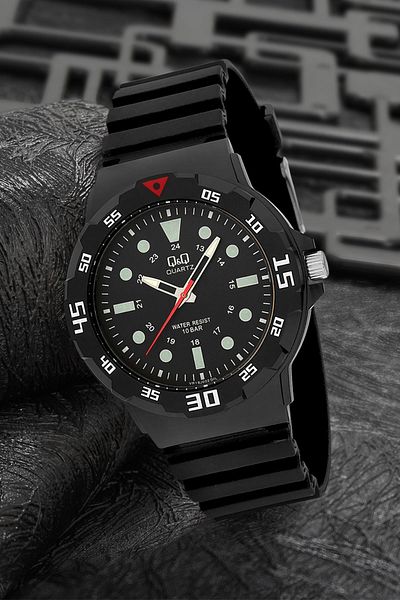Q&Q Men's Wristwatch 3B1002