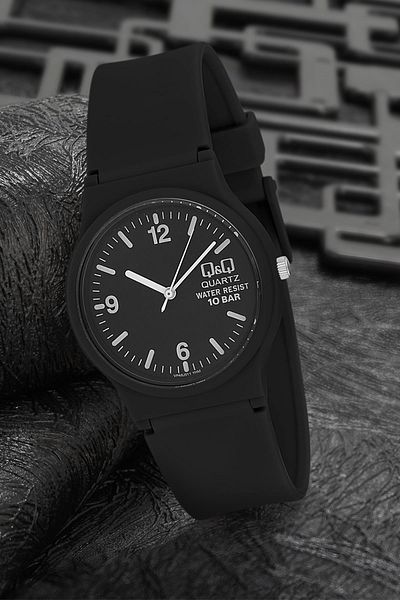 Q&Q Women's Wristwatch 3P592