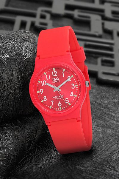 Q&Q 3g3303 Women's Wristwatch