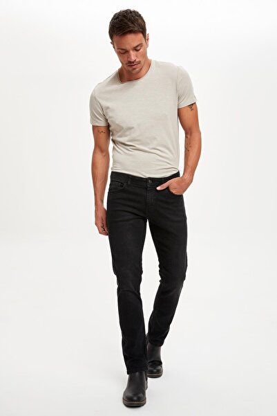 DeFacto Men's Black Sergio Regular Fit Regular Waist Tube Leg Jean Trousers R8803AZ20AU