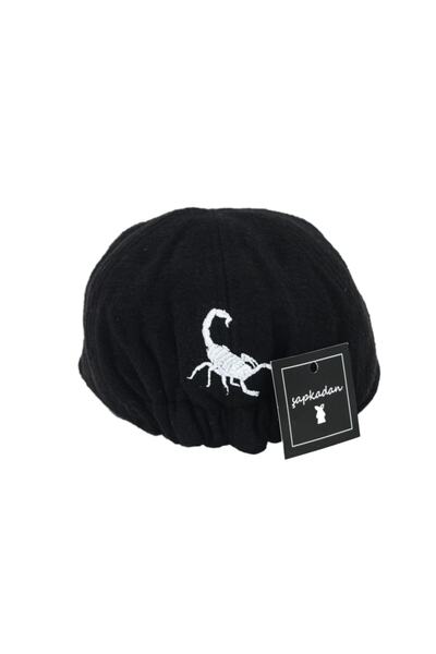şapkadan Erkek Siyah Kasket Ördek Şapka Akrep Nakışlı