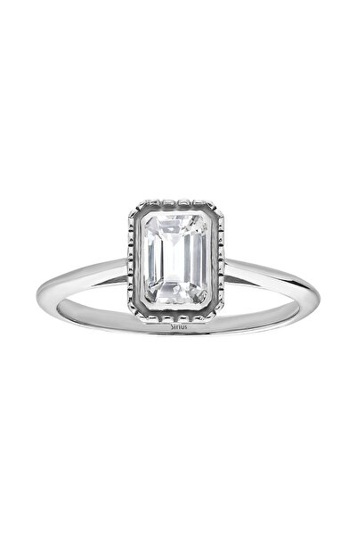 Sirius Pırlanta Emerald Kesim Beyaz Topaz Tektaş Yüzük