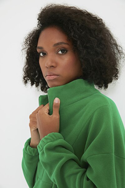 Trendyol Collection Smaragdově zelená mikina na zip s detailním fleecem TWOAW21SW0758