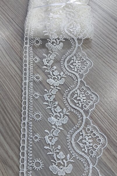 DUAYEN Tül Üzeri Işleme Krem Renk Gülendam Desen 1 Metre