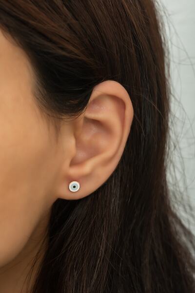 Nereze 925 Ayar Gümüş Minimal Mineli Yuvarlak Model Küpe