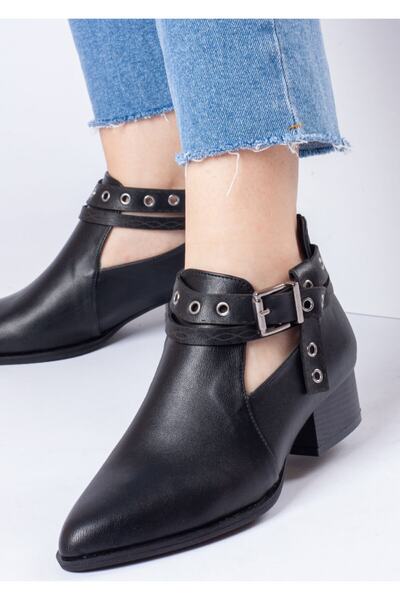 Bej Ayakkabı Kadın Arkadan Fermuarlı Yandan Toka Ayarlı Alçak Topuklu Ayakkabı Mat Siyah
