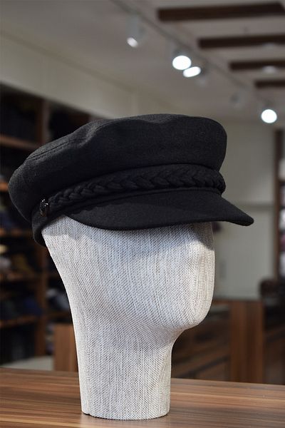 Göksu Şapka Black Stamp Captain Cap Hat Wool Winter Cap