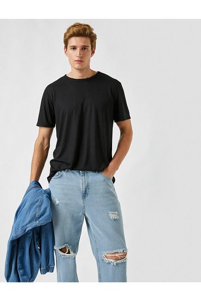 Koton Standard Fit Basic T-Shirt