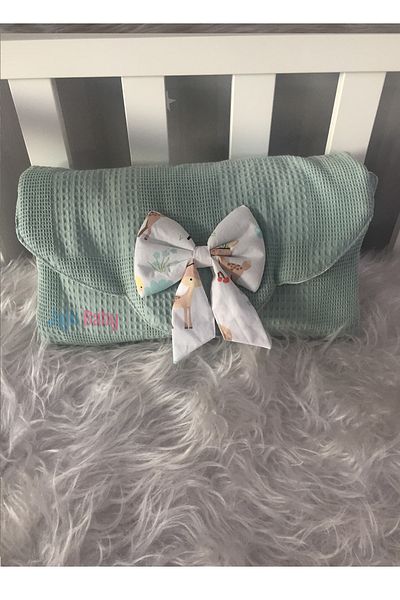 Jaju Baby Nest Green Wafle Pique Fabric Gazelle Design Baby with Diaper Bag (Surprise Diaper)