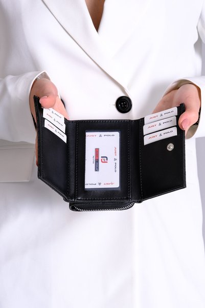 Just Polo Women's Black Vegan Wallet with 6 Card Slots + 1 ID Card, Printed Print, Snap and Zipper Closure.